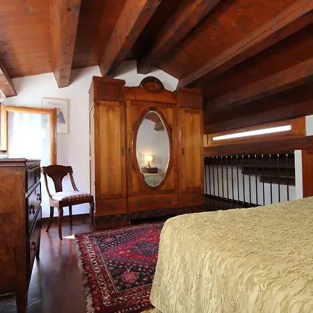 Apartamento Frari Canal View